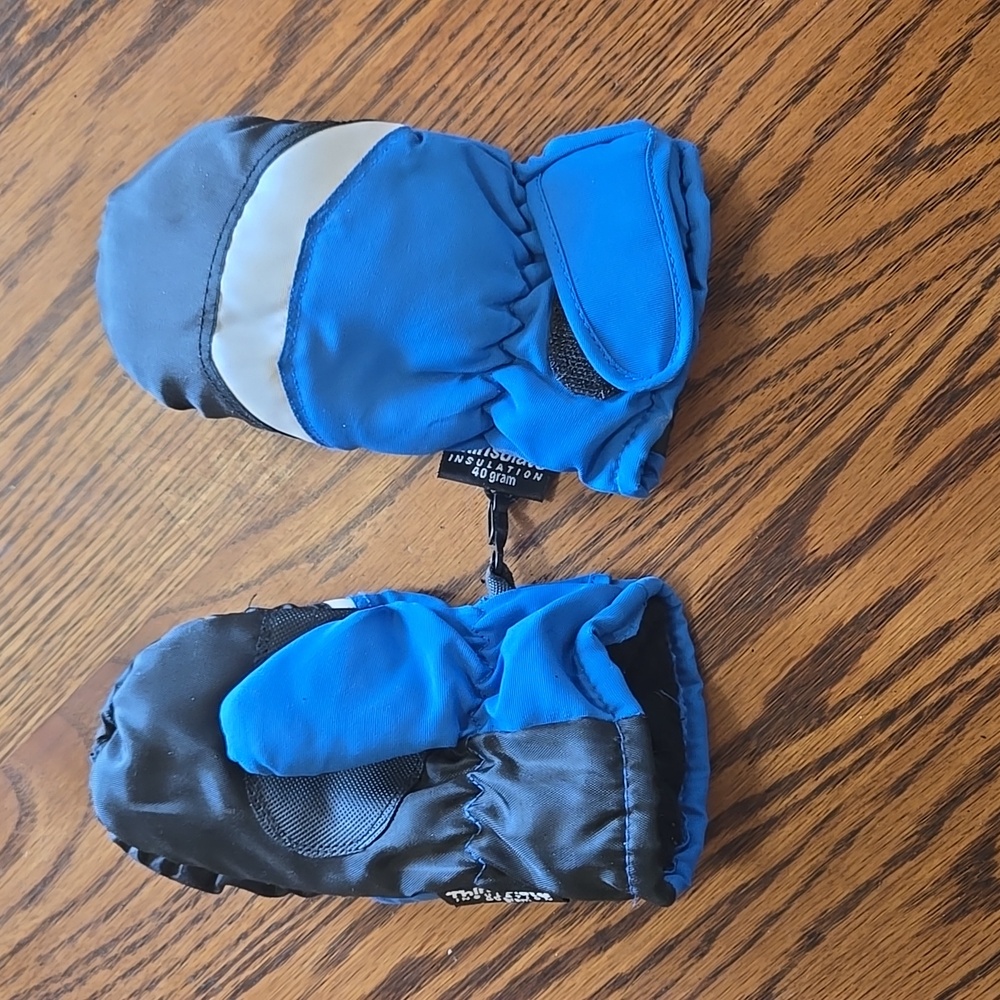 Kids gloves